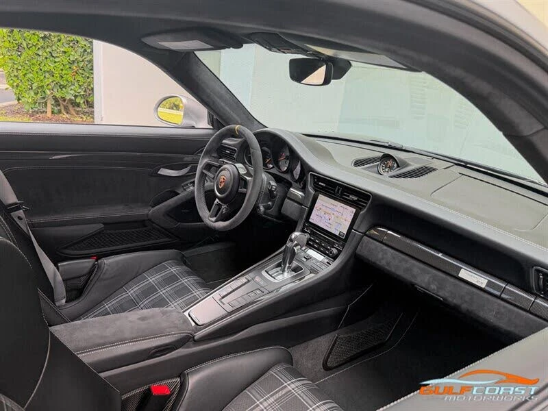 2019 Porsche 991 GT3 RS - Image 28 of 31