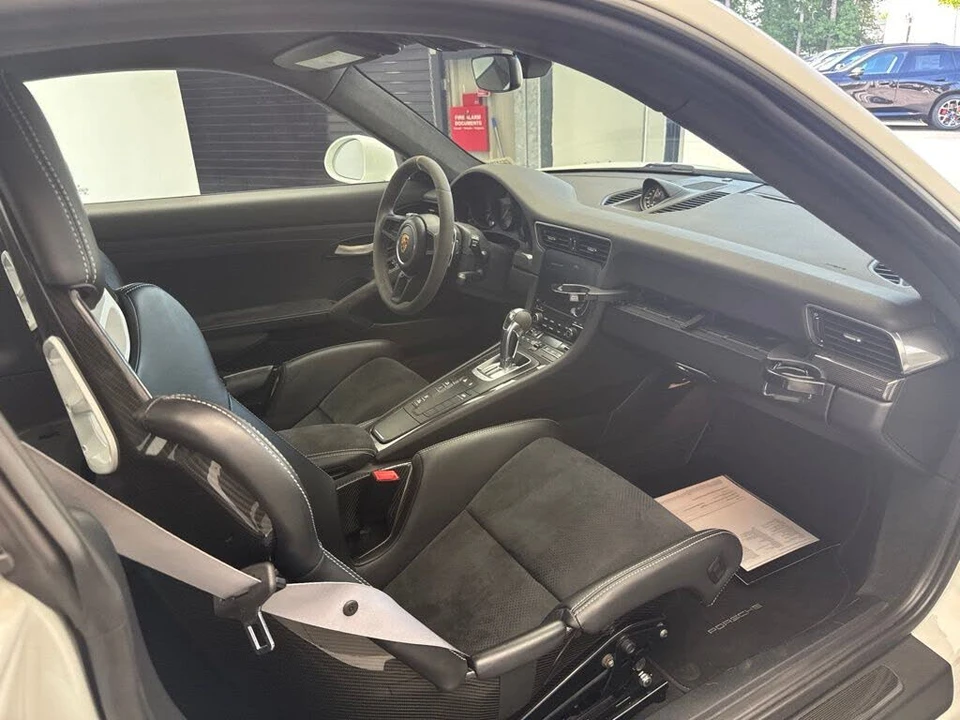 2019 Porsche 991 GT3 RS - Image 8 of 27