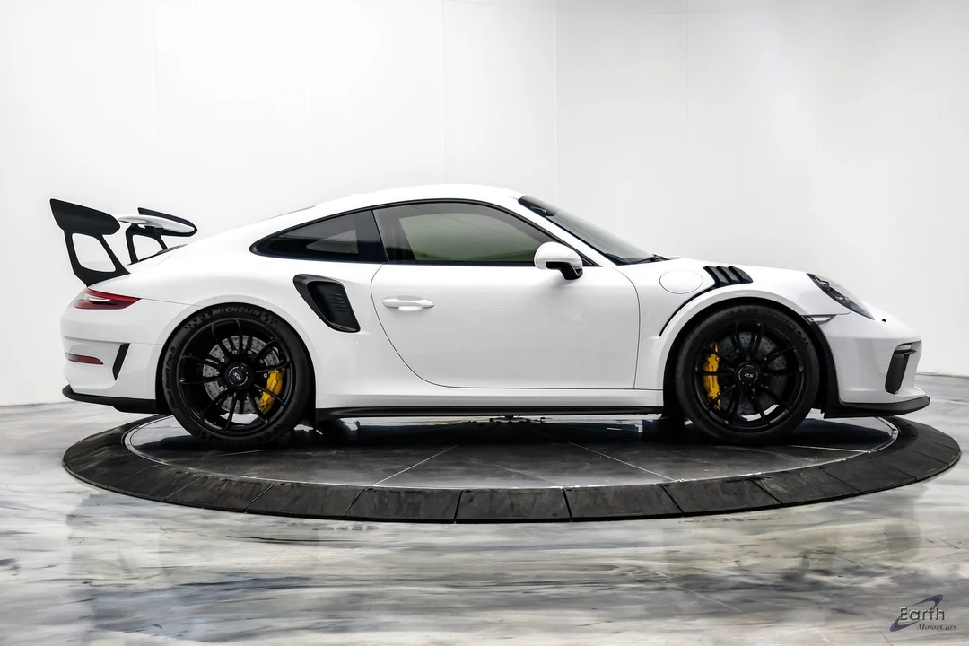 2019 Porsche 991 GT3 RS - Image 25 of 31