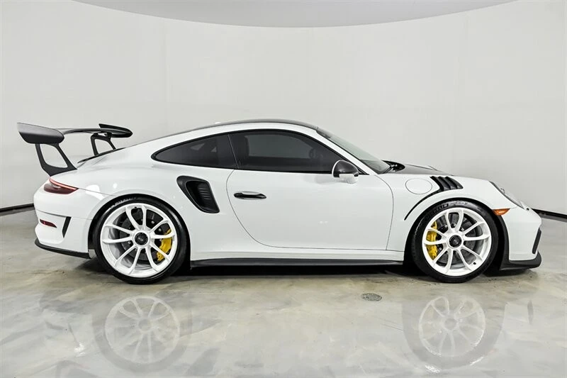 2019 Porsche 991 GT3 RS - Image 10 of 27