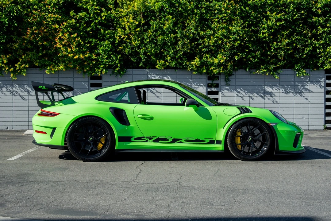 2019 Porsche 991 GT3 RS - Image 3 of 12