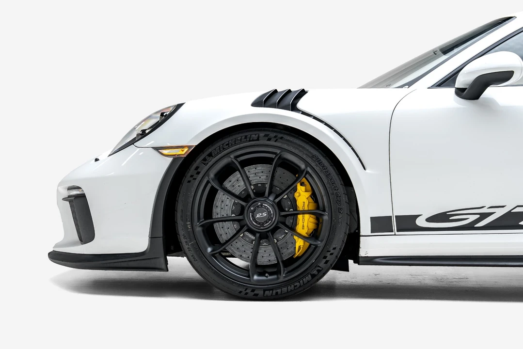 2019 Porsche 991 GT3 RS - Image 17 of 31