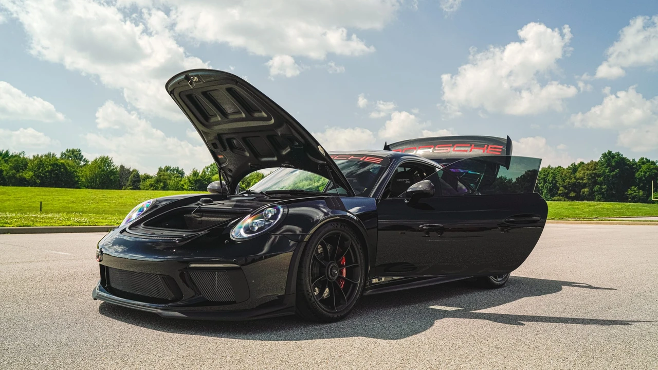 2019 Porsche 991 GT3 RS - Image 27 of 31