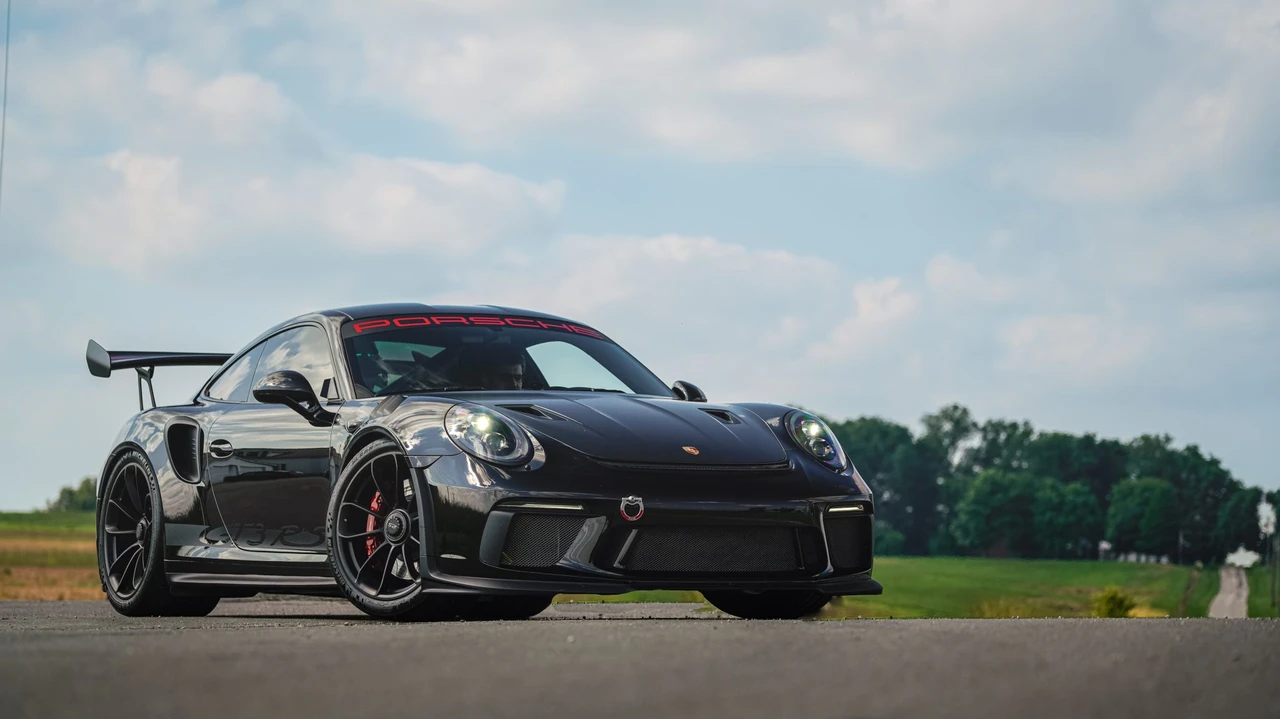 2019 Porsche 991 GT3 RS - Image 12 of 31