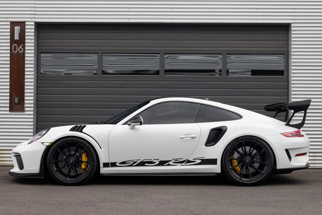 2019 Porsche 991 GT3 RS - Image 25 of 31