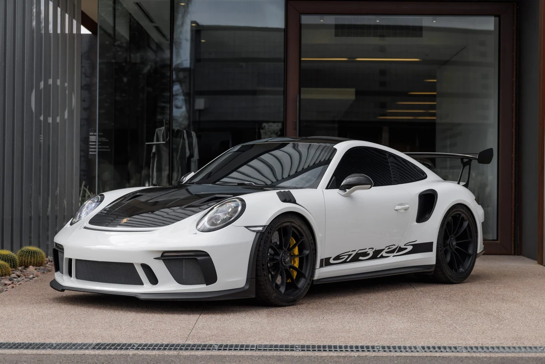 2019 Porsche 991 GT3 RS - Image 2 of 31