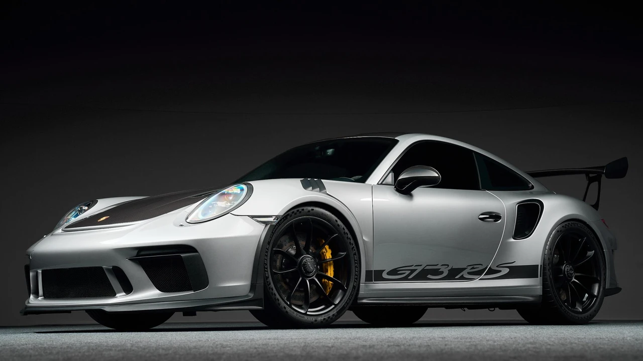 2019 Porsche 991 GT3 RS - Image 6 of 31