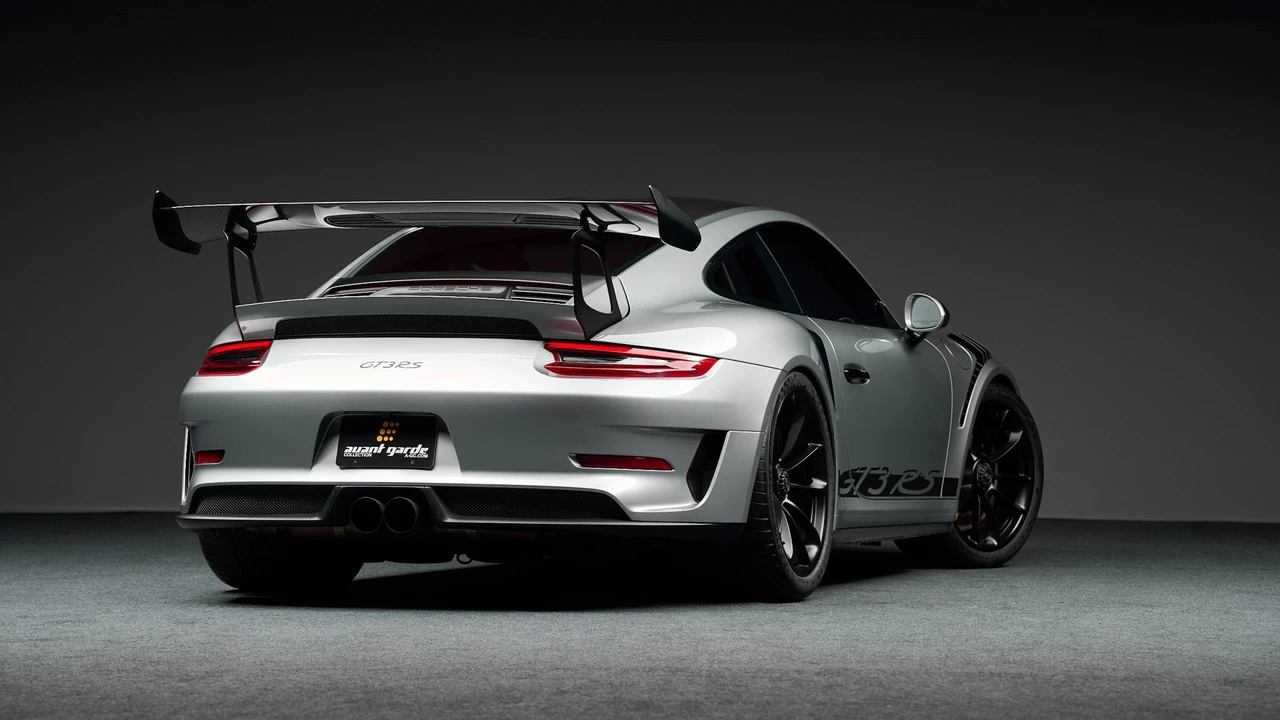 2019 Porsche 991 GT3 RS - Image 16 of 31
