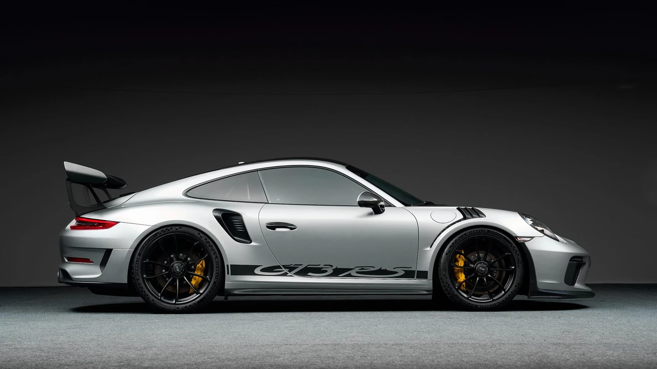 2019 Porsche 991 GT3 RS - Image 19 of 31