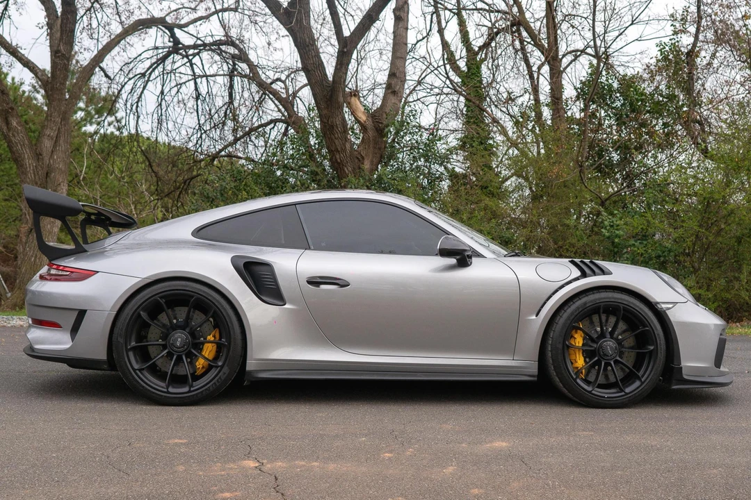 2019 Porsche 991 GT3 RS - Image 3 of 31