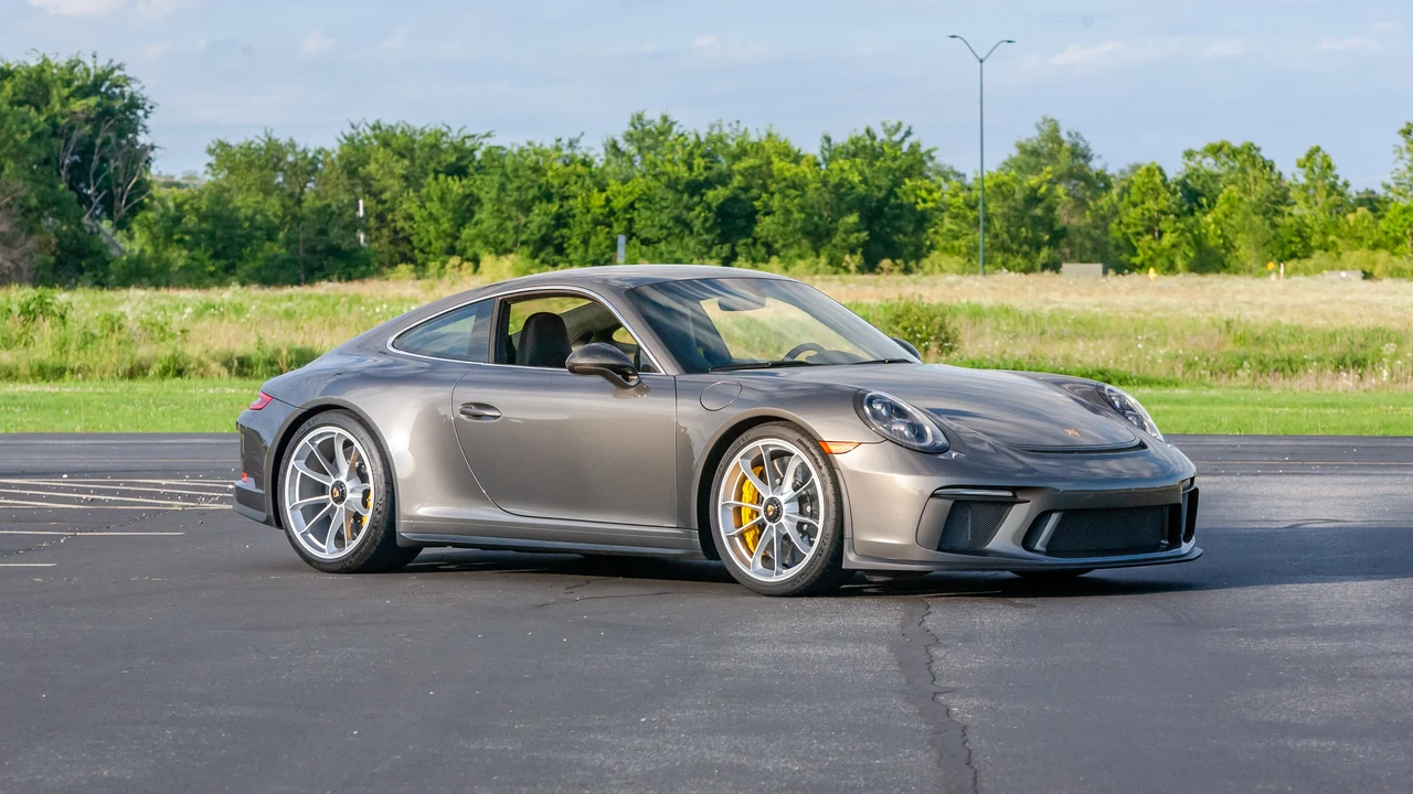 2019 Porsche 991 GT3 Touring - Image 3 of 31