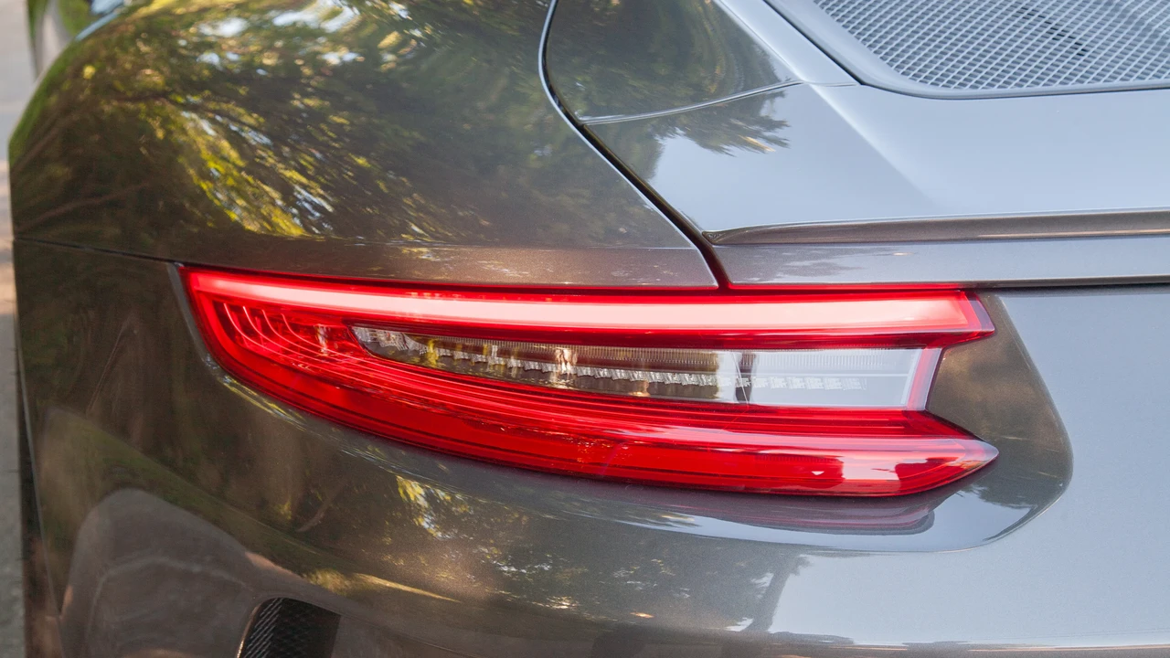 2019 Porsche 991 GT3 Touring - Image 21 of 31