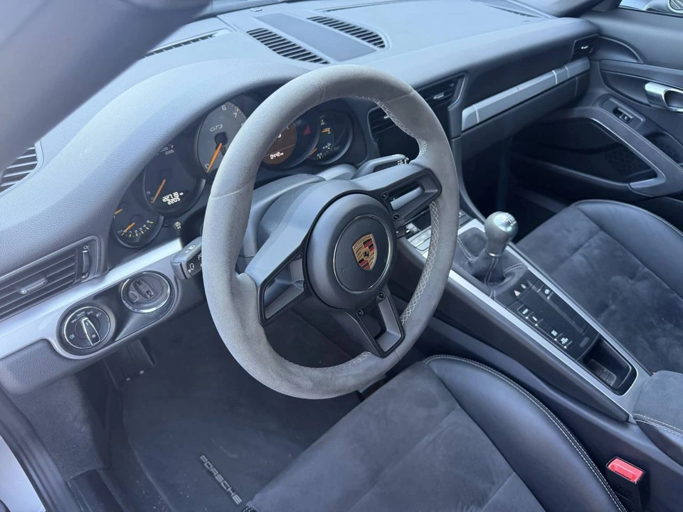 2019 Porsche 991 GT3 - Image 4 of 5