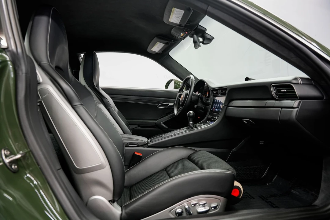 2019 Porsche 991 GT3 - Image 28 of 31