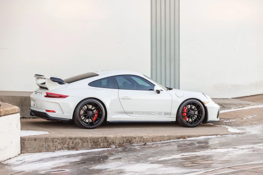 2019 Porsche 991 GT3 - Image 17 of 31