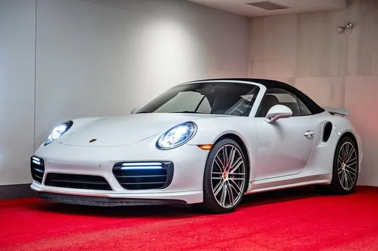 2019 Porsche 911 Turbo Cabriolet