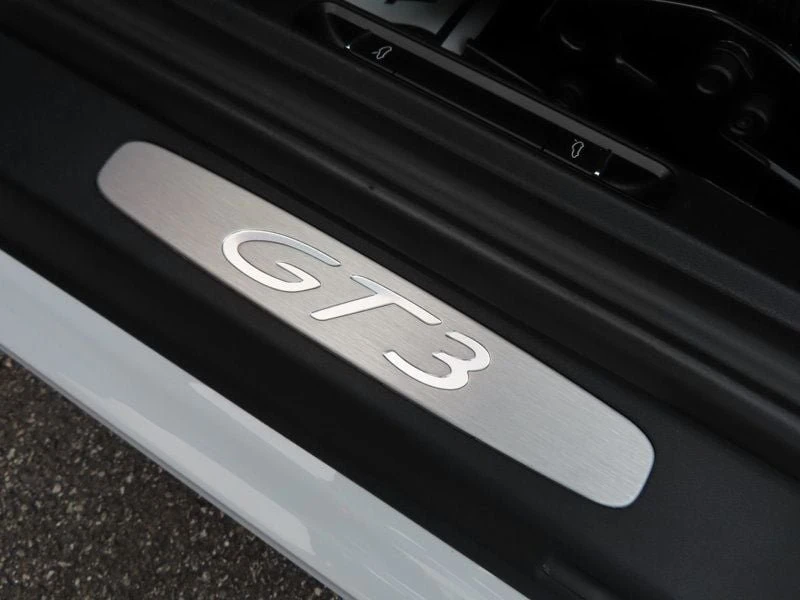 2019 Porsche 991 Carrera - Image 14 of 20