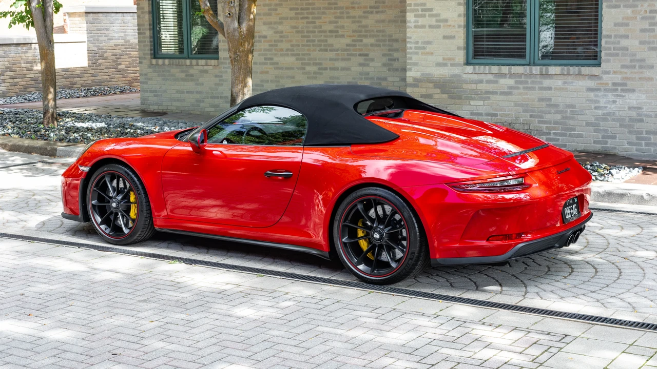 2019 Porsche 991 Speedster - Image 11 of 31