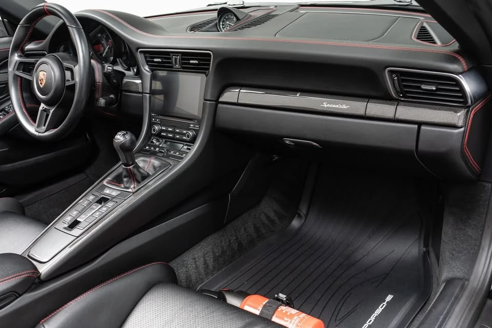 2019 Porsche 991 Speedster - Image 13 of 19