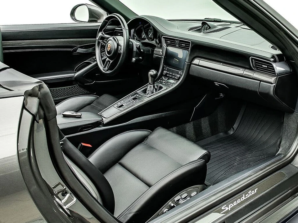 2019 Porsche 991 Speedster - Image 18 of 31