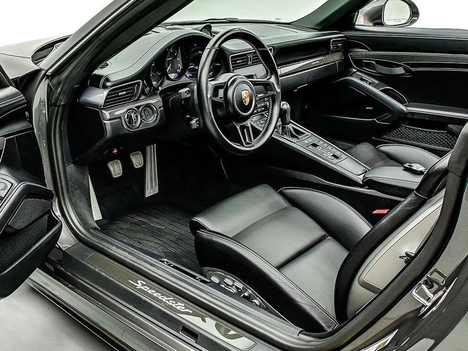2019 Porsche 991 Speedster - Image 10 of 31