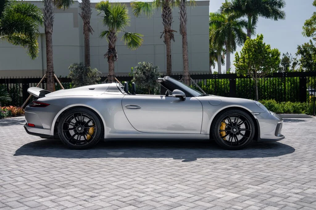 2019 Porsche 991 Speedster - Image 2 of 31