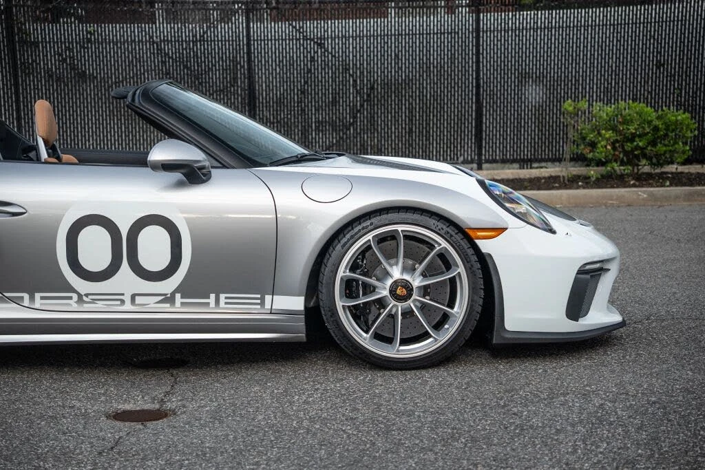 2019 Porsche 991 Speedster - Image 24 of 31