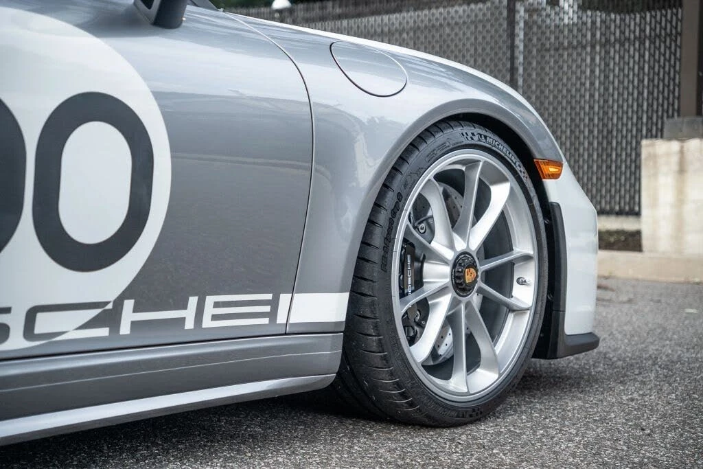 2019 Porsche 991 Speedster - Image 17 of 31
