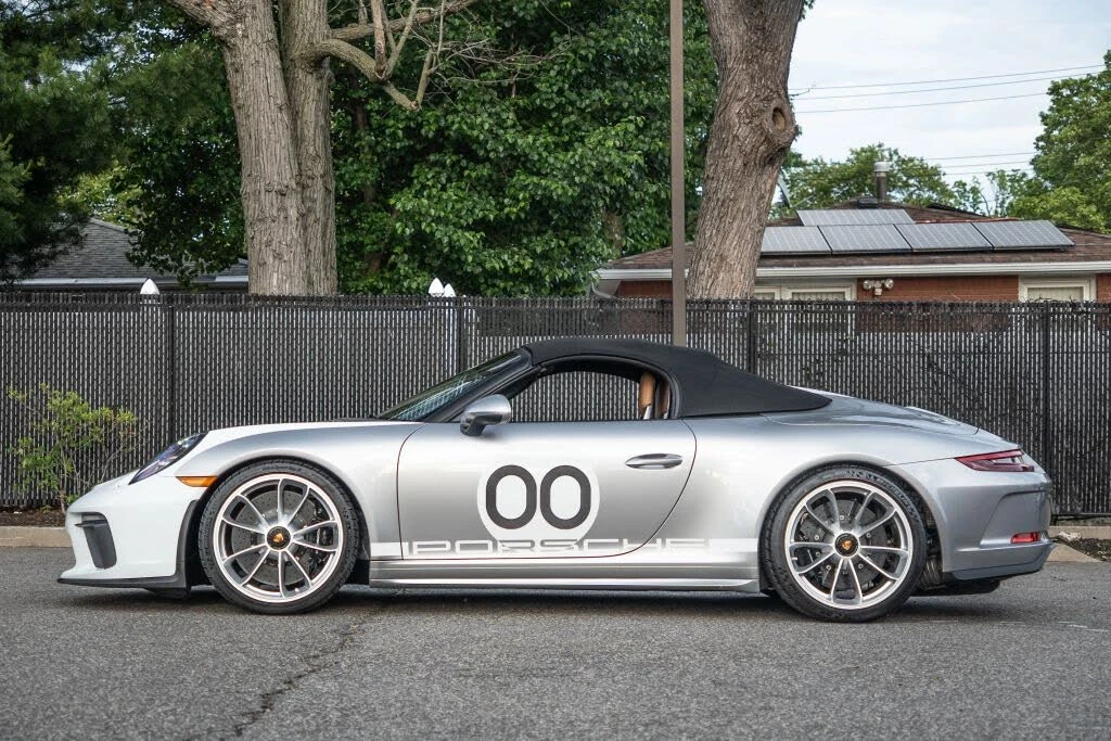 2019 Porsche 991 Speedster - Image 18 of 31
