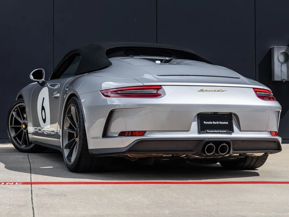 2019 Porsche 991 Speedster - Image 10 of 31