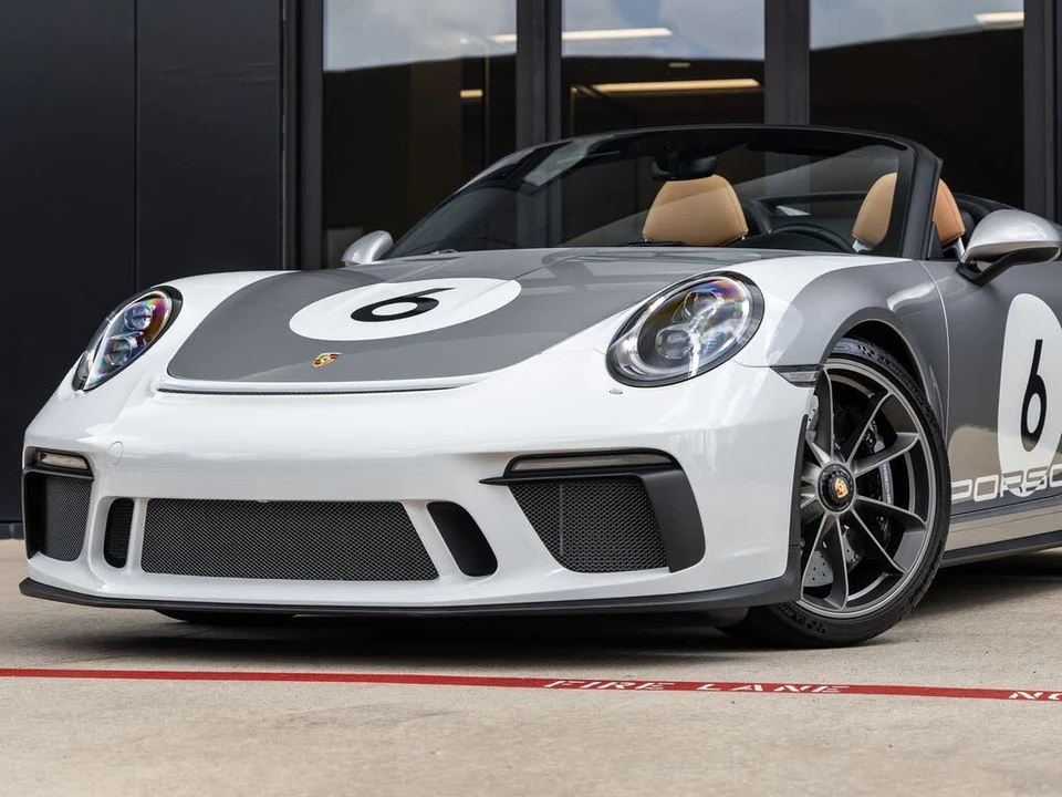 2019 Porsche 991 Speedster - Image 7 of 31
