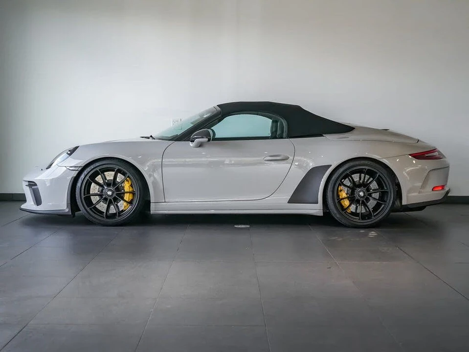 2019 Porsche 991 Speedster - Image 2 of 31