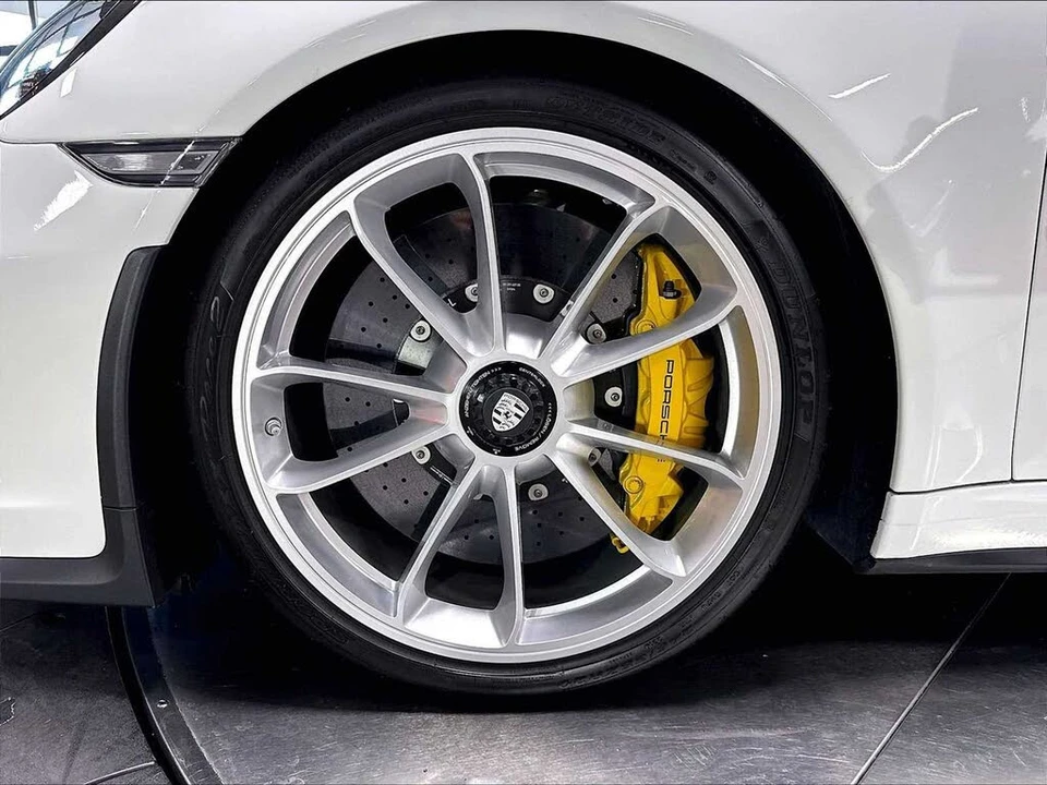 2019 Porsche 991 Speedster - Image 12 of 31
