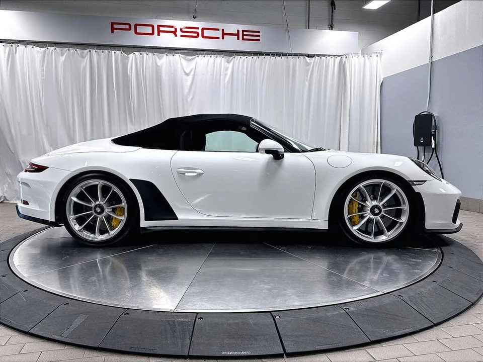 2019 Porsche 991 Speedster - Image 9 of 31