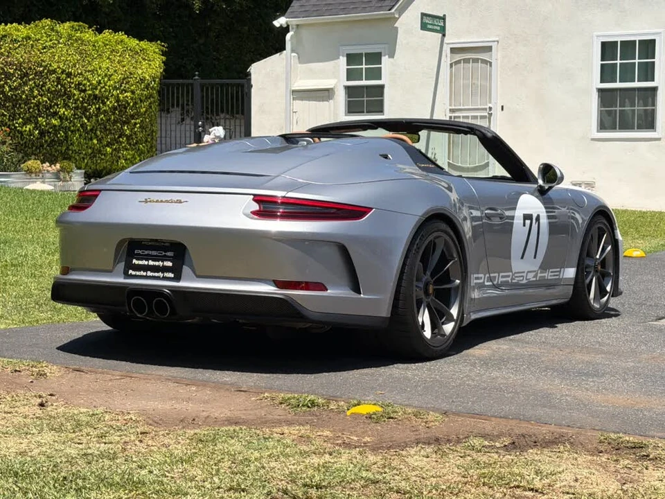 2019 Porsche 991 Speedster - Image 7 of 30