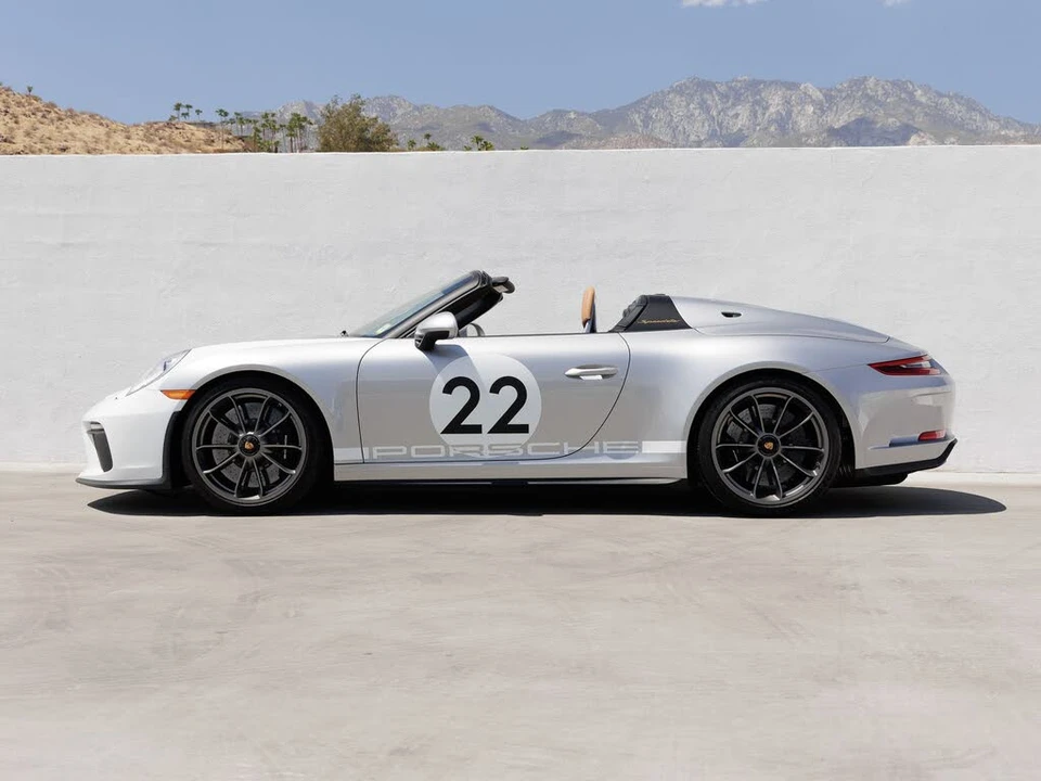 2019 Porsche 991 Speedster - Image 2 of 31