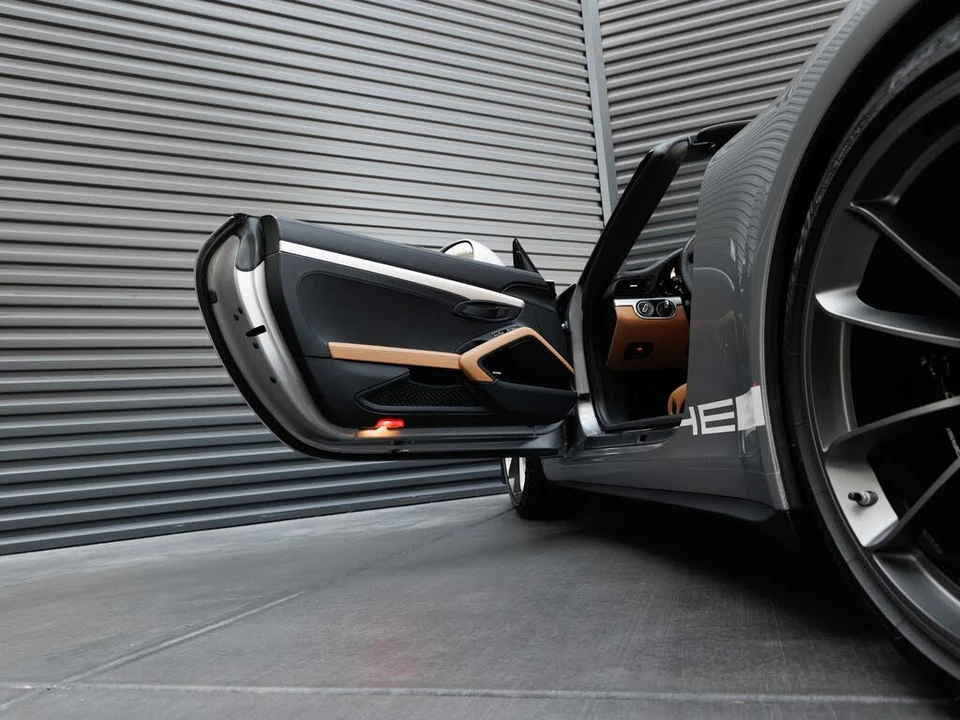 2019 Porsche 991 Speedster - Image 17 of 31
