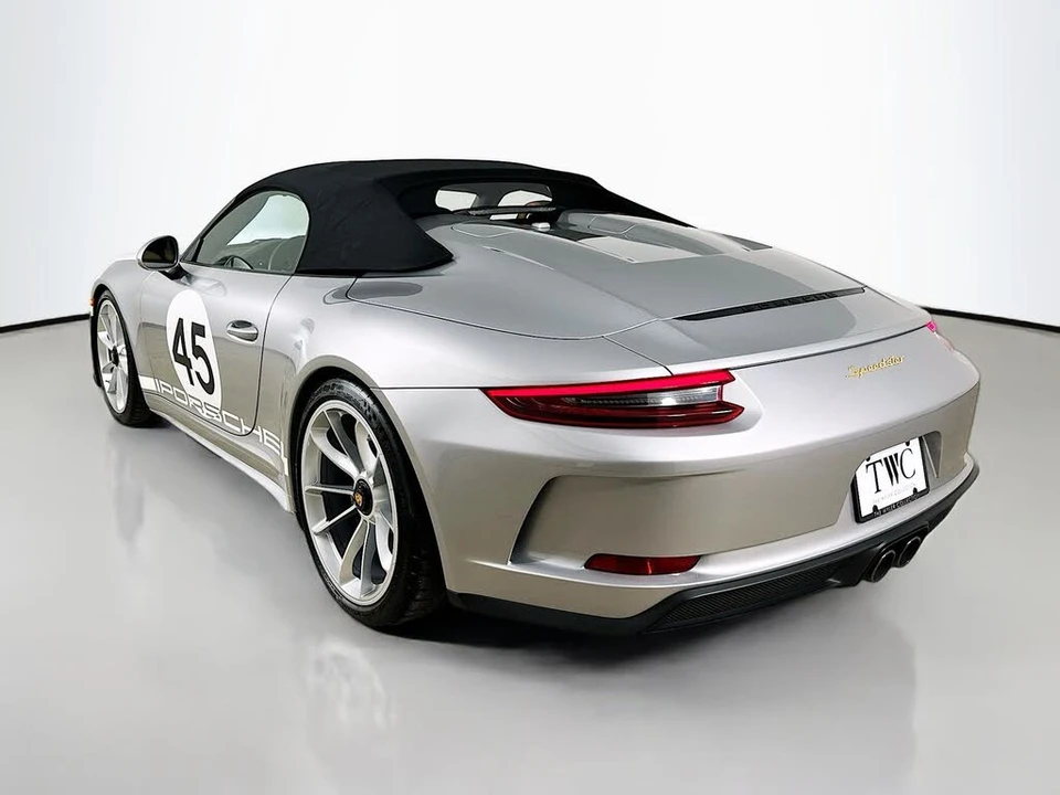 2019 Porsche 991 Speedster - Image 7 of 31