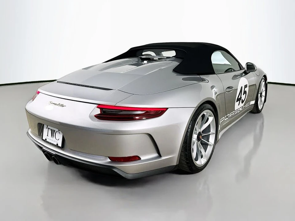 2019 Porsche 991 Speedster - Image 5 of 31