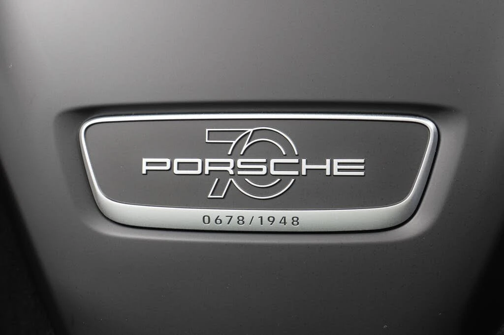 2019 Porsche 991 Speedster - Image 16 of 31