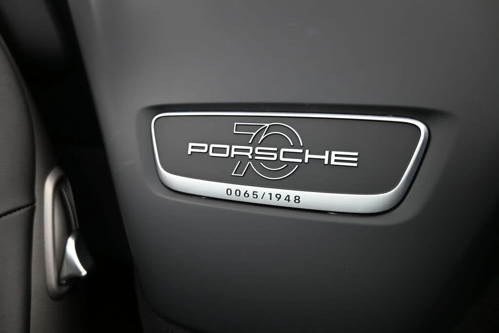 2019 Porsche 991 Speedster - Image 25 of 31