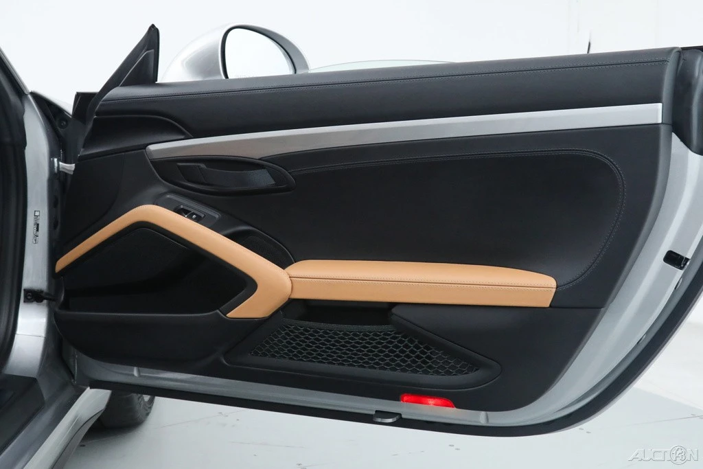 2019 Porsche 991 Speedster - Image 17 of 21