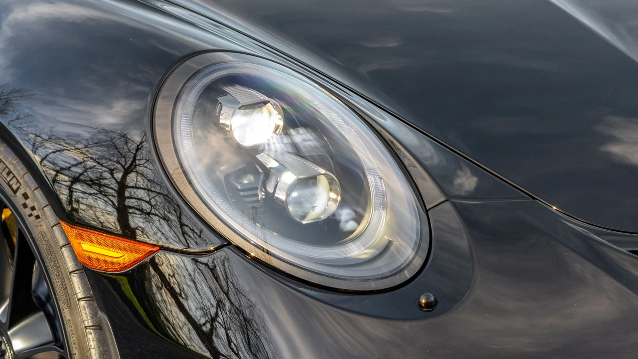 2019 Porsche 991 Speedster - Image 25 of 31