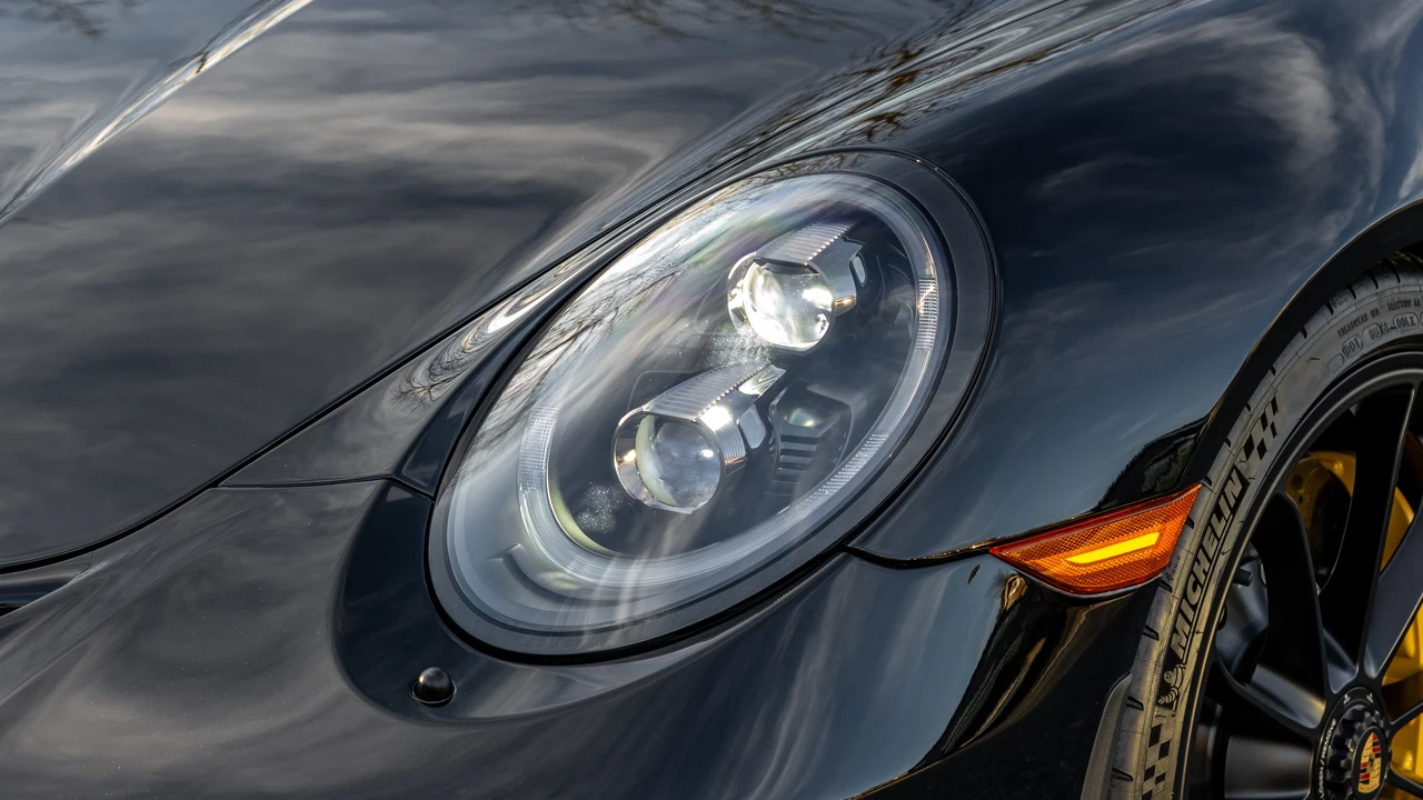 2019 Porsche 991 Speedster - Image 26 of 31