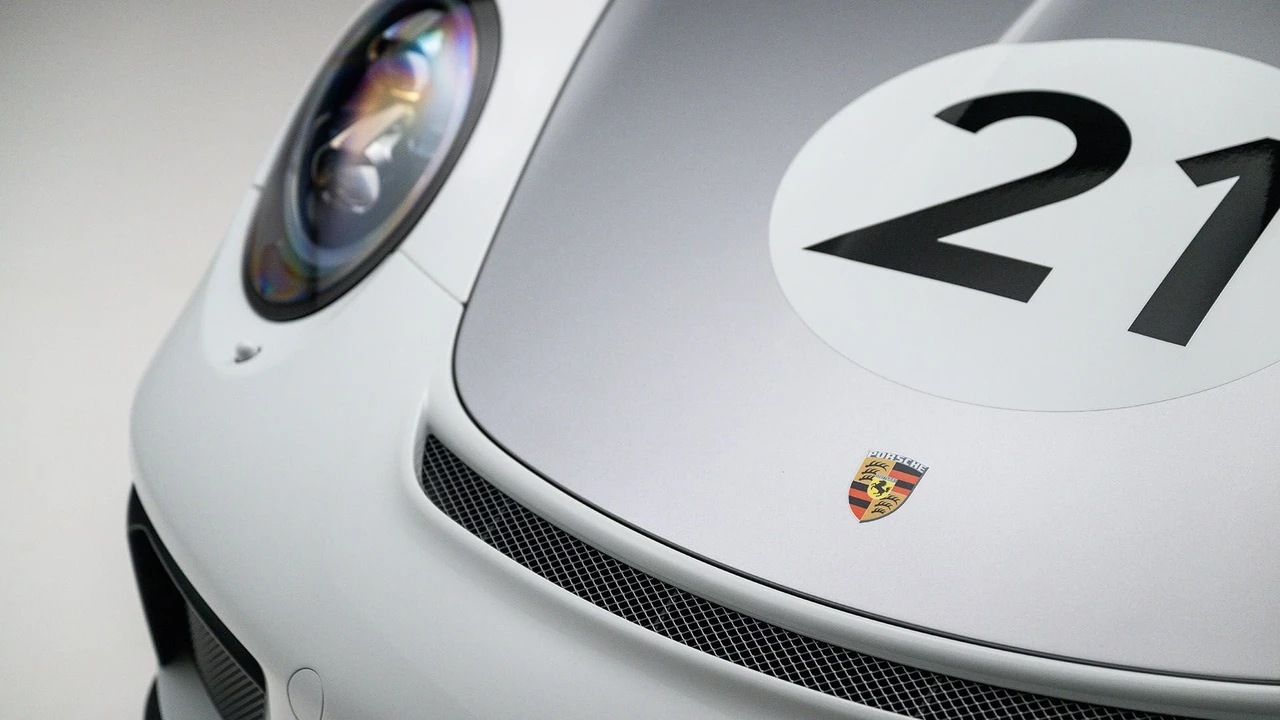 2019 Porsche 991 Speedster - Image 5 of 31