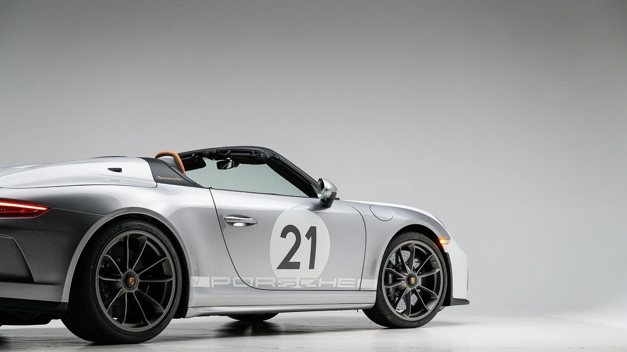 2019 Porsche 991 Speedster - Image 6 of 31