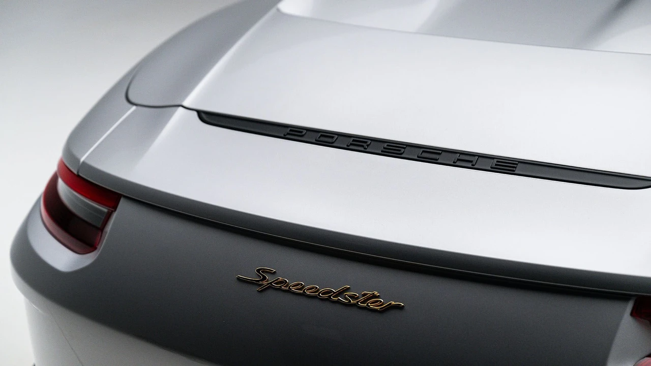 2019 Porsche 991 Speedster - Image 18 of 31