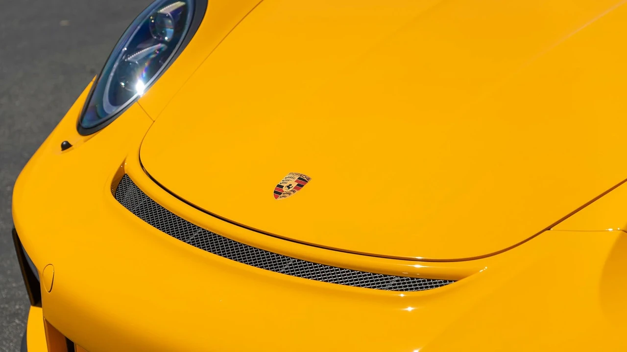 2019 Porsche 991 Speedster - Image 16 of 31