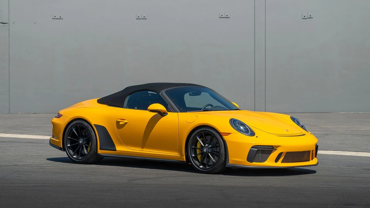 2019 Porsche 991 Speedster - Image 11 of 31