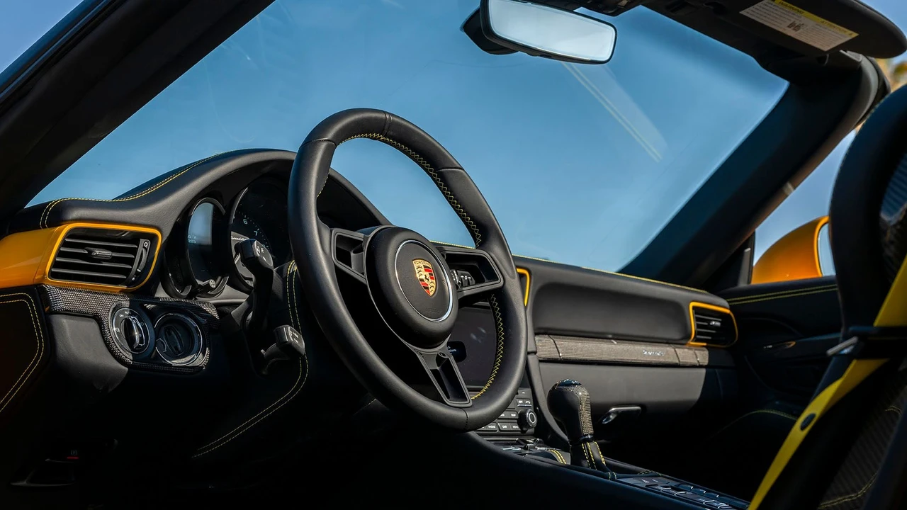 2019 Porsche 991 Speedster - Image 7 of 31